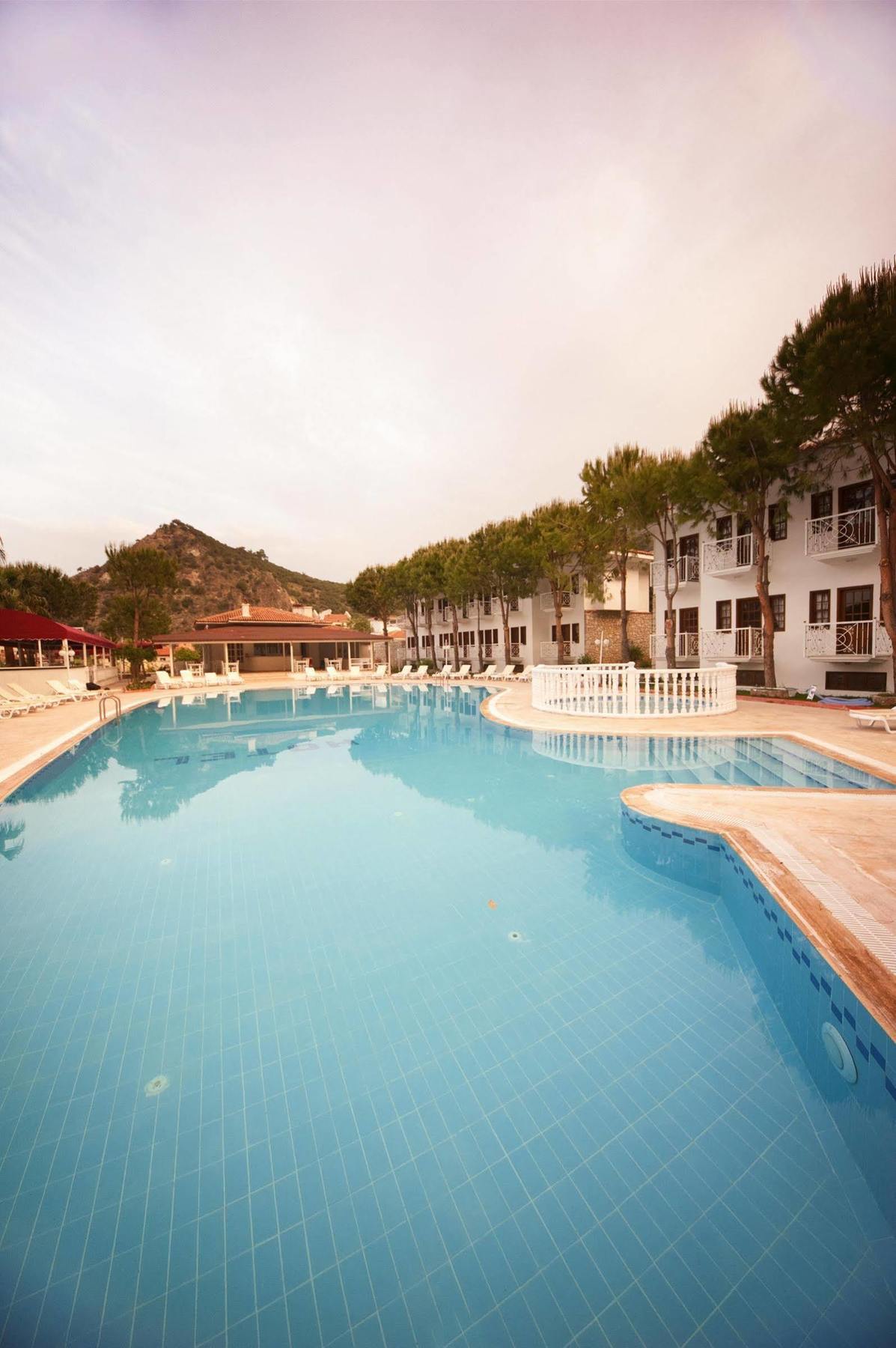 White Hotel Oludeniz Luaran gambar