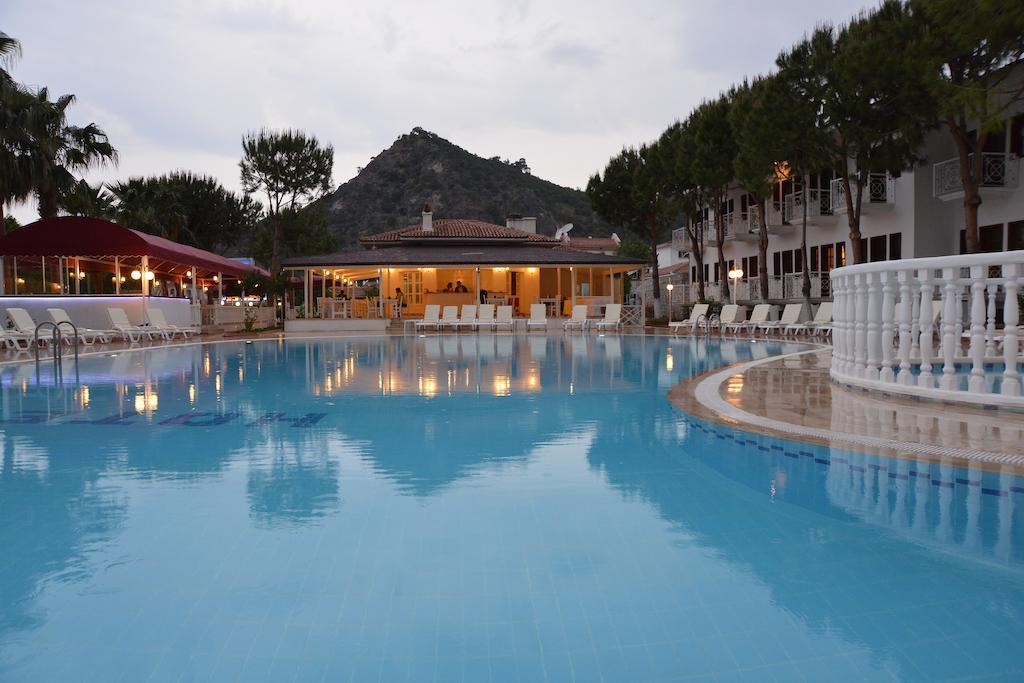 White Hotel Oludeniz Luaran gambar