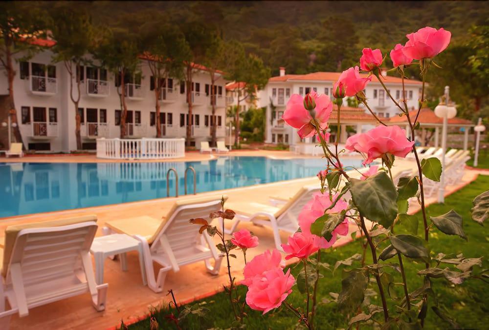 White Hotel Oludeniz Luaran gambar